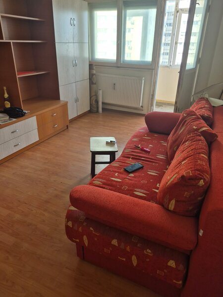 Pantelimon, Liceul Lucian Blaga 3 camere